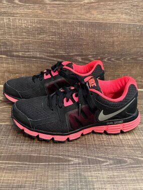 Nike Dual Fusion ST2 Shoes – Size 6.5